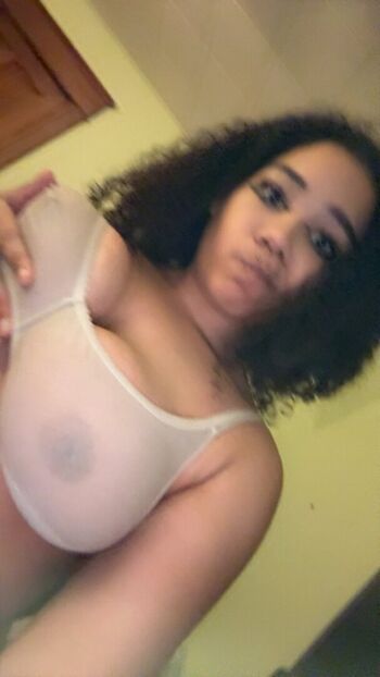 Leaked Minaaishungry private photo viral onlyfans