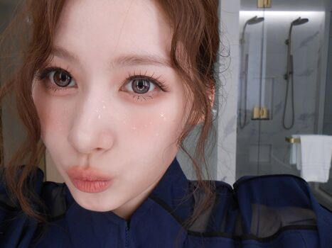 Leaked Minatozaki sana page private photo viral onlyfans