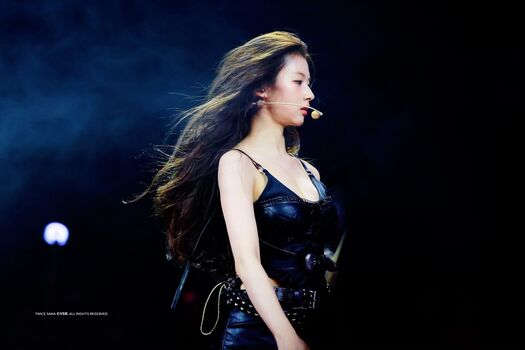 Leaked Minatozaki sana page private photo viral onlyfans