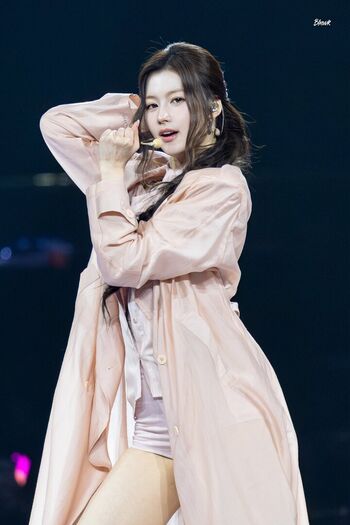 Leaked Minatozaki sana page private photo viral onlyfans