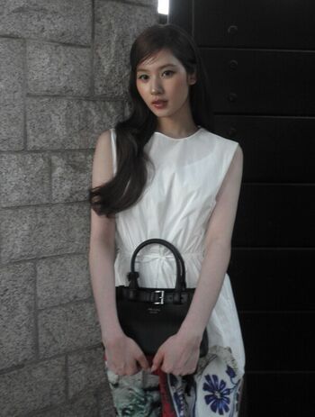 Leaked Minatozaki sana page private photo viral onlyfans