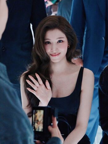 Leaked Minatozaki sana private photo viral onlyfans