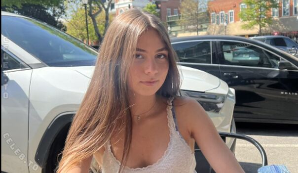 Leaked Minicaryn private photo viral onlyfans