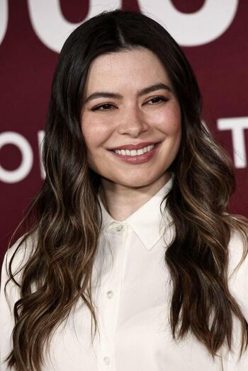 Miranda Cosgrove