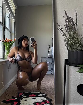 Leaked Miranda linzy private photo viral onlyfans