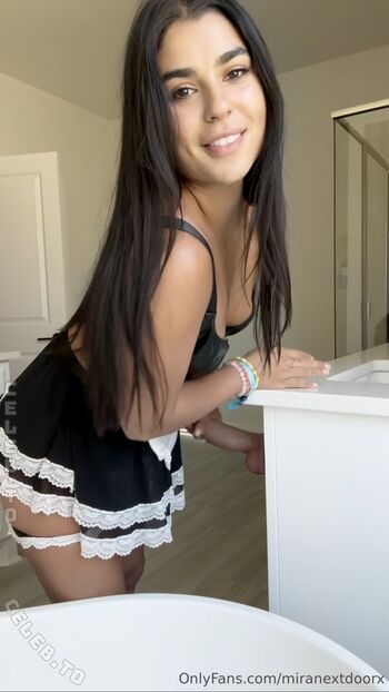 Miranextdoorx