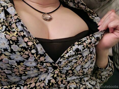 miss cute boobs