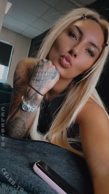 Leaked Miss singerx private photo viral onlyfans