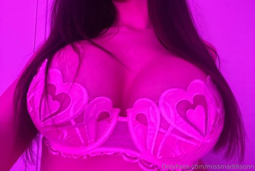 Leaked Missmaddisonn private photo viral onlyfans