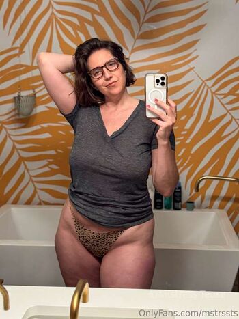 Leaked Mistress tease private photo viral onlyfans