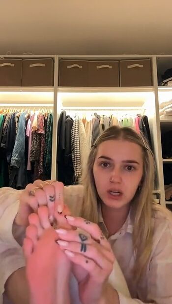 Leaked Mllexchloe private photo viral onlyfans