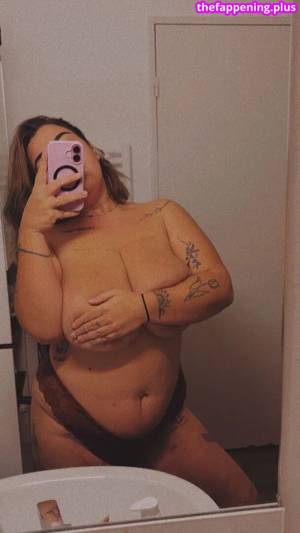 Mmedocile / https: / mme-docile Foto OnlyFans Nuda #13