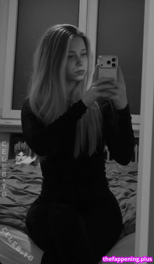 melleeh / mmelleh Çıplak OnlyFans Fotoğrafı #34