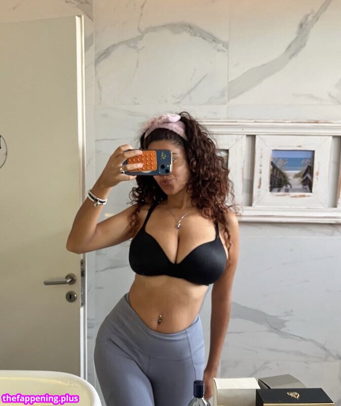 mmmar7 / mmmarok_ Foto OnlyFans Nua #133