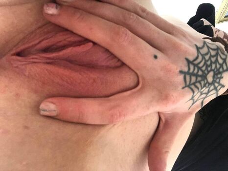 Leaked Moldova nude girl private photo viral onlyfans