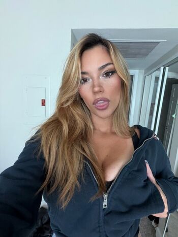 Leaked Elisaphantom/ private photo viral onlyfans