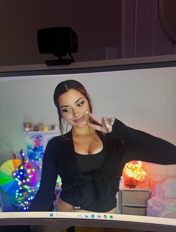 Leaked Misha ian/ private photo viral onlyfans