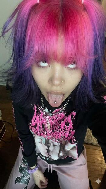 Molly Santana