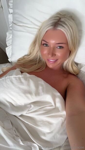 mollygracee_exclusive