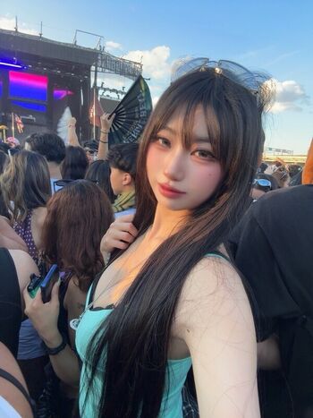 Leaked Mollyshen private photo viral onlyfans