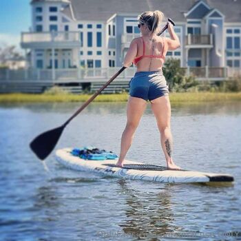 Leaked Mom being mom private photo viral onlyfans