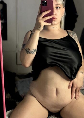 Leaked Mommymelissaaa page private photo viral onlyfans