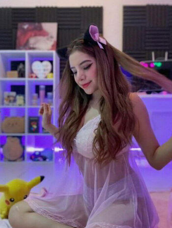 Leaked Monywtflive private photo viral onlyfans