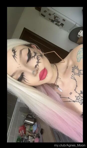Leaked Moonagnes private photo viral onlyfans