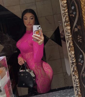 Leaked Morganzaura private photo viral onlyfans
