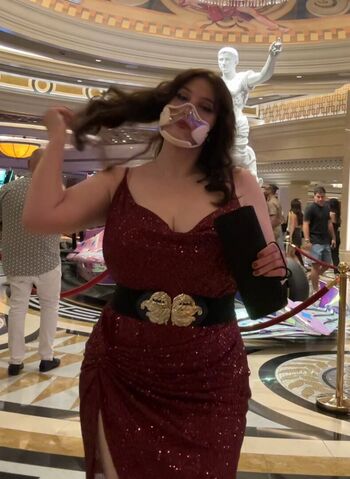 Leaked Moxymary private photo viral onlyfans