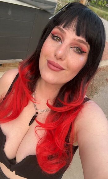 Leaked Moxymary private photo viral onlyfans