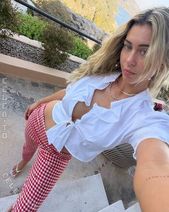Leaked Mrs bella private photo viral onlyfans