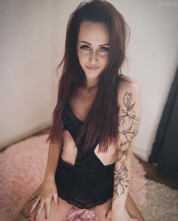Leaked Mrs lindsay private photo viral onlyfans