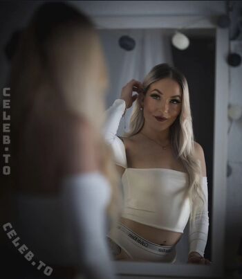 Leaked Mrs mineee private photo viral onlyfans