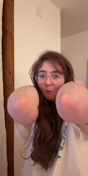 Leaked Muffinsmuffins private photo viral onlyfans