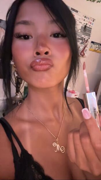 Leaked Tabi poe / private photo viral onlyfans