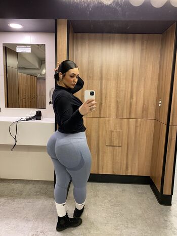 Leaked Muscle fat girls private photo viral onlyfans