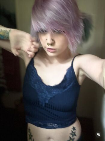 mushroomfairy666,