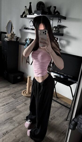 Leaked Jadelou/ private photo viral onlyfans