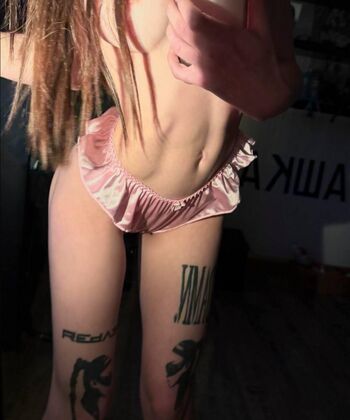 Leaked Hee jin/ private photo viral onlyfans