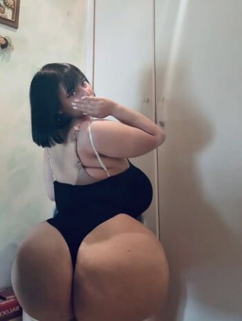 Mxmmytina