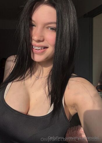 Leaked Mycamimodel private photo viral onlyfans