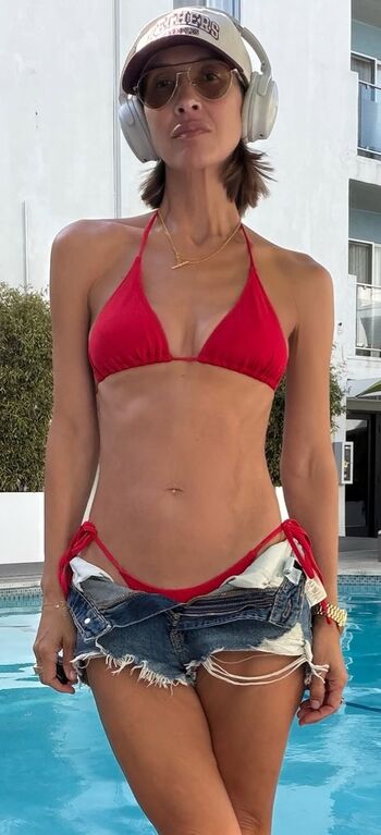 Leaked Myleene klass private photo viral onlyfans