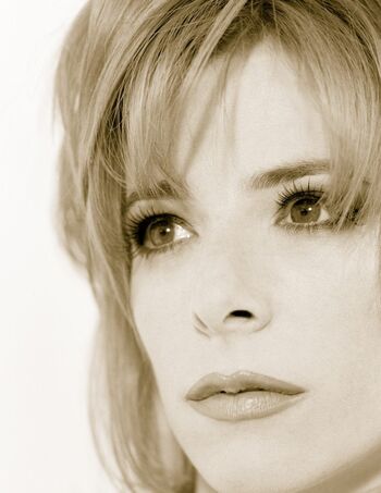 Mylene Farmer
