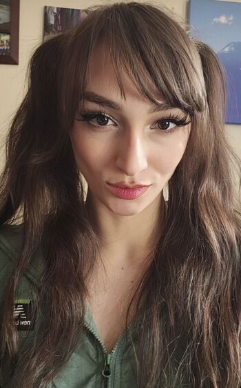 n0tyourgirlfri3nd