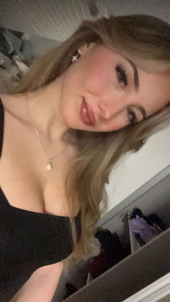 Naama_lu