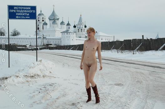 Nackt In Russland