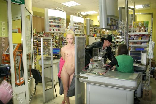 Nackt In Russland
