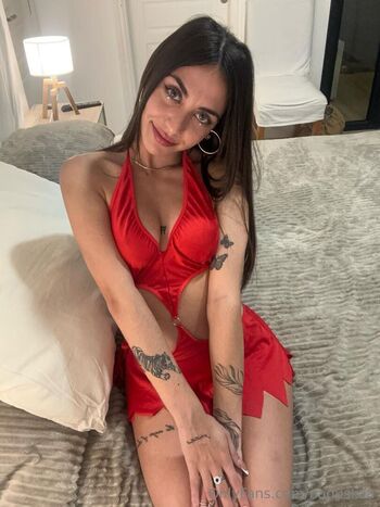 Leaked Nadiafoxxy private photo viral onlyfans