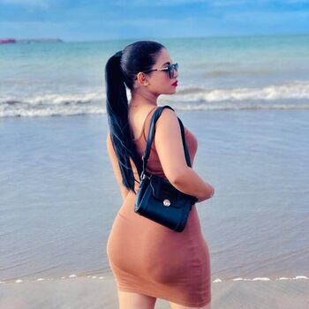 nadiasultanx
